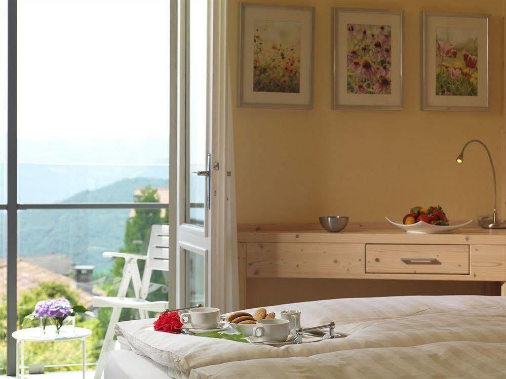 Residence Miralago Rooms&Apartments Manerba del Garda Exterior foto